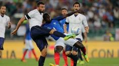 Prípravný duel Talianska s Francúzskom bol historický, FIFA otestovala prevratnú novinku