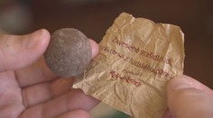 Zamiluje si ich takmer každá žena. Za poéziou v čokoláde od mladého básnika sa skrýva smutný príbeh