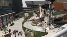 VIDEO: V metropole Mexika sa zrútila časť luxusného nákupného centra