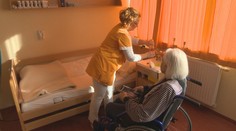 Seniori si za starostlivosť v domovoch dôchodcov od budúceho roka priplatia