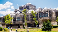 Chcete spoznať zaujímavé mestá Európy a nenaraziť na húf turistov? Máme pre vás tipy