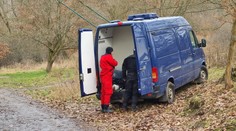 Telo našli v rieke bez hlavy. V Čechách vyšetrujú záhadnú smrť