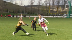 Jemnejšia verzia amerického futbalu. Takzvaný flag futbal naberá na popularite aj u žien