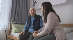 Zachránila ho vnučka, ktorá prišla na návštevu z USA. Toto je príbeh jedného z najstarších utečencov na Slovensku