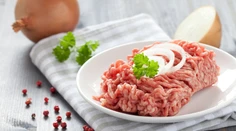V bravčovom mletom mäse z Poľska našli salmonely