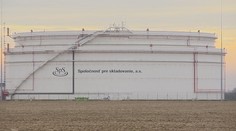 Kontrolóri si posvietili na štátne zásoby ropy, benzínu a nafty. Našli viaceré vážne pochybenia