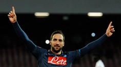 Higuain zostrelil Dinamo Moskva, Hamšík len ako striedajúci hráč