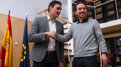 Podemos chce rokovať so socialistami iba o čisto ľavicovej vláde