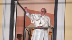 Pápež vyzval Poliakov, aby mali súcit s imigrantmi a pripomenul im ich migráciu