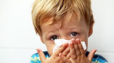 Trojročný Martinko sa skoro zabil. Vypil čistiaci prostriedok