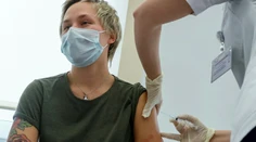 V banskobystrickej nemocnici rapídne zvýšili očkovaciu kapacitu, dobré čísla hlási aj Žilina