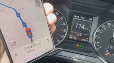 Testovali sme presnosť tachometrov. Pozrite si, aký je rozdiel medzi starším a novším autom