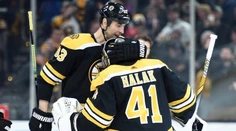 O Cháru je v NHL veľký záujem. Lanári ho väčšina klubov, prioritou je stále Boston