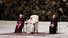 Stretnutie s pápežom sa vzďaľuje nezaočkovaným. Ľudia majú na očkovanie iba tri dni