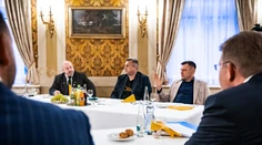 Huliak nechápe, prečo ho Danko nezobral na koaličnú radu, chce hovoriť s premiérom