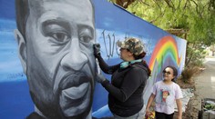 Výberom poroty sa začal v USA proces s policajtom obvineným z vraždy Floyda