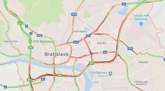 Zúfalá situácia v Bratislave! Pre viaceré nehody stáli šoféri v dlhých kolónach