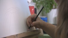 Mysleli si, že je to len pubertou. Za uzatváraním mladého dievčaťa sa skrývali vážne duševné ťažkosti