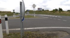 Nehody na zjazde z diaľnice do Stupavy spôsobuje dopravná značka
