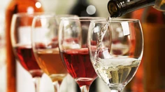 Práca snov? Výrobca vína hľadá degustátora, ktorému zaplatí za ochutnávanie obľúbeného nápoja