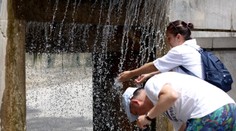 Peklo pri slovenskom mori. Teploty v Chorvátsku sa vyšplhajú k štyridsiatke, platia varovania najvyššieho stupňa