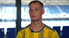 Prevádzkoval bar, jazdil na kamióne. Vstúpil si do svedomia a potom bránil Tottenham s Harrym Kaneom