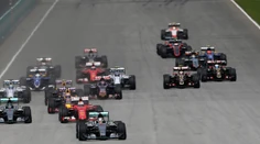 Vettel narušil dominanciu Mercedesu a vyhral VC Malajzie