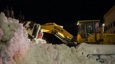 Toľko snehu nevideli desiatky rokov. Fujavica paralyzovala časť Číny