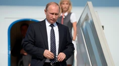 Putin nechal na seba Merkelovú v Miláne čakať, čo si povedali sa nevie