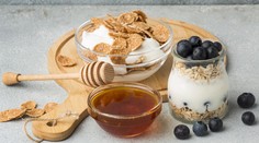 Pridaním jednej prísady do jogurtu môžete výrazne zlepšiť zdravie vašich čriev, ukázala štúdia