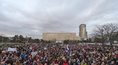 Nikdy nezabudneme, znelo v uliciach. Slováci si pripomenuli pamiatku Jána a Martiny
