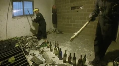 Bar pre nervákov, rozbiť môžete všetko. Chceli by ste ho aj na Slovensku?