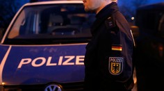 Chlapec (8) sa preháňal po diaľnici. Keď ho mama našla, odrovnal ju takouto vetou