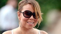 Mariah Carey bez podprsenky. Myslí si, že na to ešte stále má