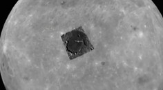 Na Mesiaci objavili tajomný objekt