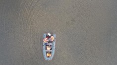 Iba 12-ročný chlapec sa utopil na jazere pred očami kamarátov. Urobil osudnú chybu