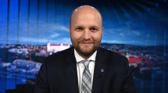 Divák sa opýtal Jaroslava Naďa, či neľutuje, že Matovičovi kryl chrbát do poslednej chvíle