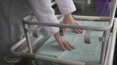 Počula som, ako lapá po dychu, hovorí žena, ktorá pre prísny zákon musela porodiť dieťa, ktoré nemalo šancu prežiť