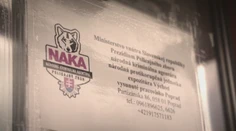 Zásah NAKA v popradskej nemocnici. Odviedli odtiaľ primárku, na výsluchu skončili aj pacienti