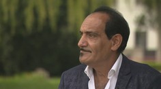 Vyrastal v domove, so ženou vychoval sedem detí. Na najmladšiu dcéru už zostal sám