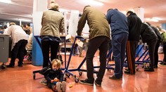 Budú americké voľby neplatné? Experti hovoria o machináciách