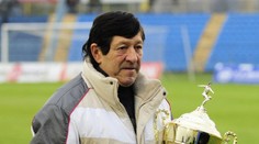 Košický futbal smúti. Zomrel  legendárny kanonier Ján Strausz