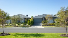 Omylom dostala niekoľkomiliónovú refundáciu. Teraz musí všetko vrátiť, hoci si kúpila dom