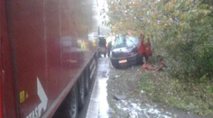 Smrteľná nehoda na Donovaloch. Dvaja mŕtvi, jeden ťažko zranený