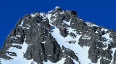 Situácia, ktorá tu nebola roky. Na Lomnickom štíte mrzne nepretržite už takmer tri dni