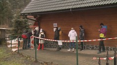 Otvorili jedno z prvých odberných miest pre lyžiarov. Má to ale jeden háčik