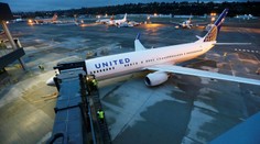 Dvoch pilotov United Airlines zatkli na letisku v Glasgowe. Pred letom do New Yorku nafúkali