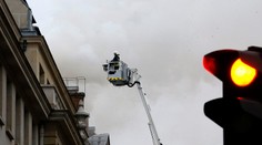 V Paríži horel hotel, v ktorom strávila posledné hodiny života princezná Diana
