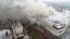 Obrovský požiar v nákupnom centre na Sibíri. Zomrelo už 64 ľudí