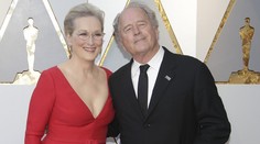 Najpevnejší vzťah Hollywoodu: Ich 40-ročný príbeh lásky sa začal tragédiou